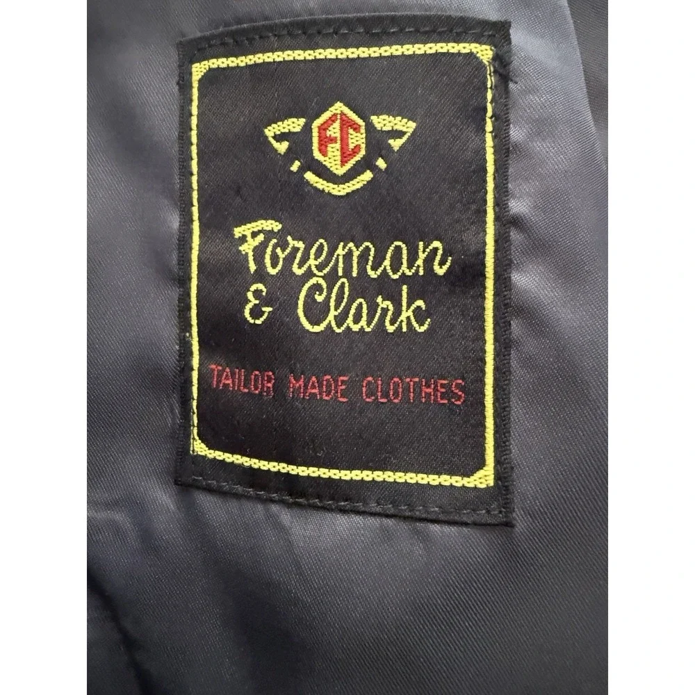 Foreman & Clark Men's Gray Pinstripe Suit 40R